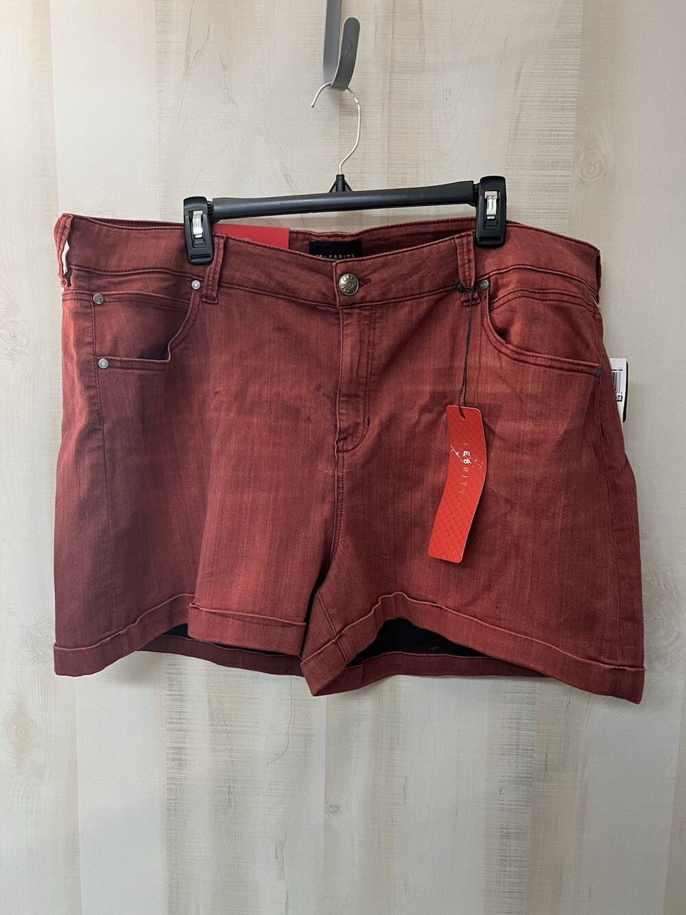 Celebrity Pink Shorts - Size 24 - NWT